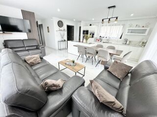  Villa � vendre 5 pi�ces 130 m�