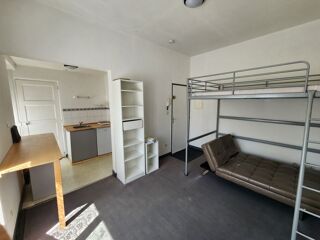  Appartement à louer 1 pièce 19 m²