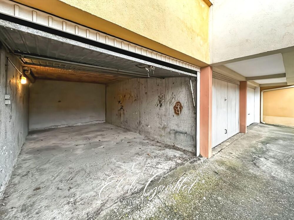 Vente Parking/Garage Garage de 17 m² dans résidence à Carcassonne Carcassonne