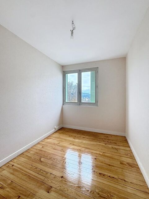  Appartement � louer 4 pi�ces 58 m�