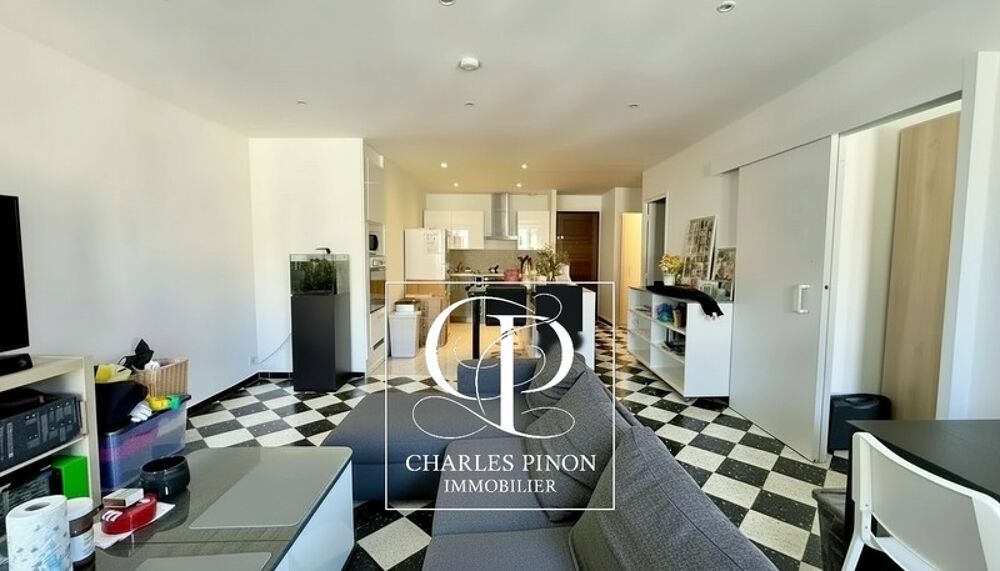 Vente Maison VENTE Appartement 3 pièces SAINT CANNAT (13) Vendue louée Saint cannat