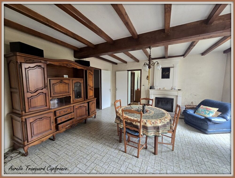Vente Maison Maison CLIMATISEE, à vendre 7 pièces FONTENET (17) belle CHARENTAISE avec chambre et bureau au rez-de-chaussée Saint jean d angely