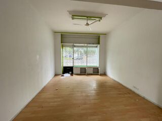  Immeuble à vendre 2 pièces 380 m²