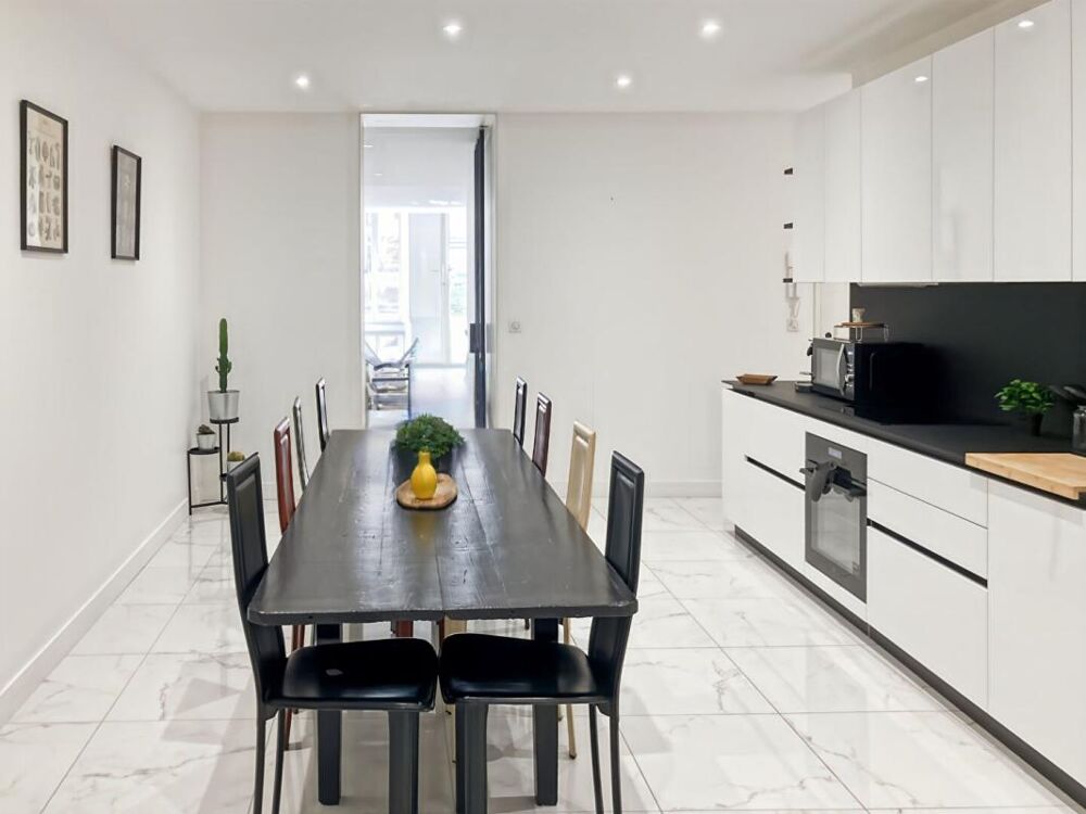 Vente Appartement Elégant appartement avec prestations haut de gamme à proximité immédiate de Pey Berland Bordeaux