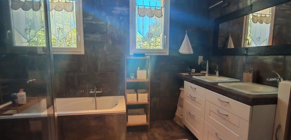 � vendre  Maison Fontvieille (13990)