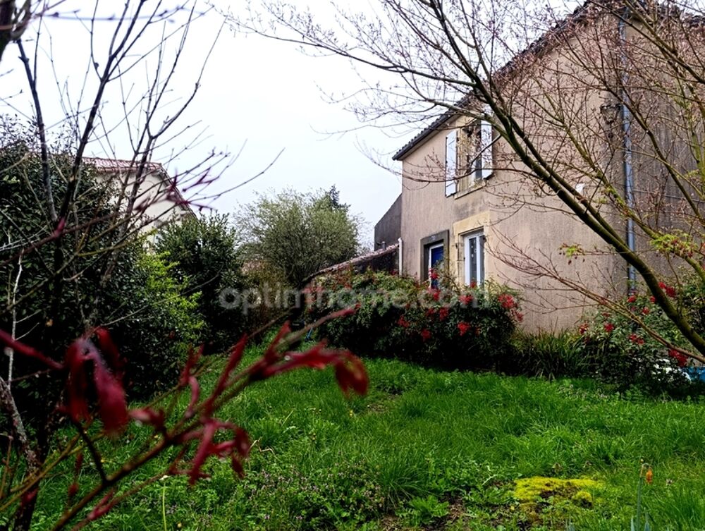 Vente Maison ? Maison 150 m² à rénover – Centre bourg Mouilleron en pareds