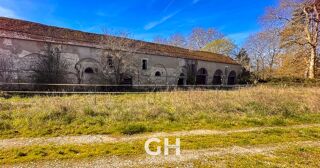  Remise / Grange � vendre 2 pi�ces 2 m� Vendoeuvres