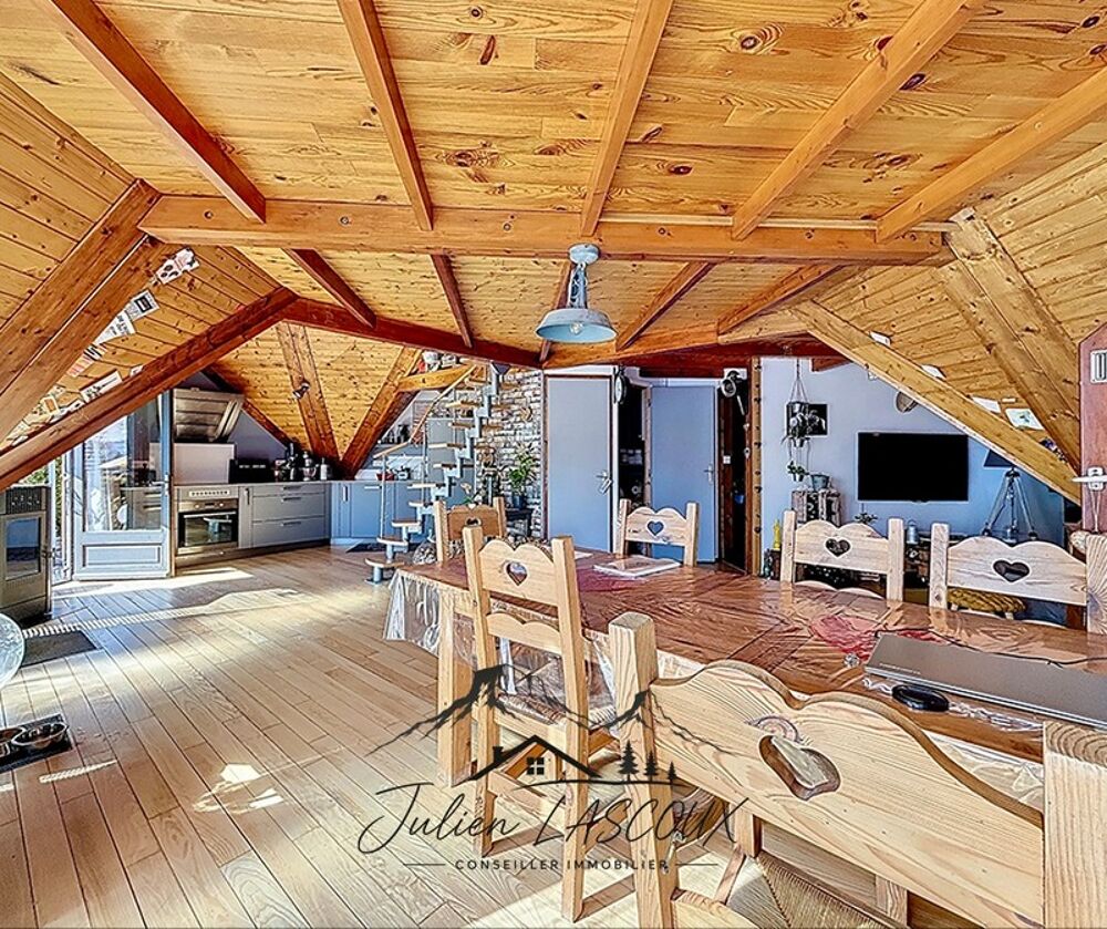 À VENDRE  CHARMANT PETIT CHALET AVEC DÉPENDANCE À LANS-EN-VERCORS (38)