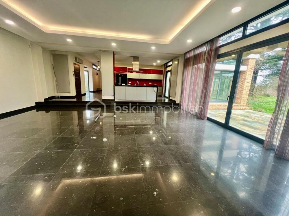 � vendre  Propri�t�/ch�teau Pontault-Combault (77340)