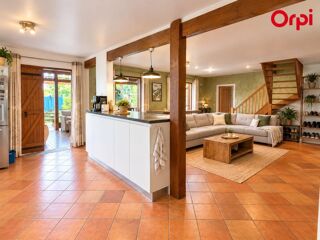  Villa à vendre 6 pièces 174 m²