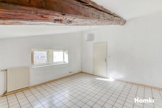  Immeuble à vendre 15 + pièces 966 m² Montelimar
