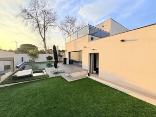  Maison � vendre 6 pi�ces 220 m�