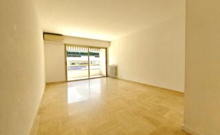  Appartement à louer 2 pièces 52 m²