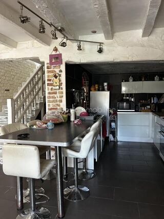Vente Maison Maison familiale de 148m2 pleine de charme et de potentiel Mendionde