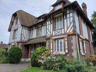 Proprit/chteau  vendre 12 pices 296 m