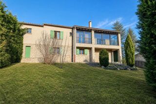  Maison à vendre 7 pièces 240 m²
