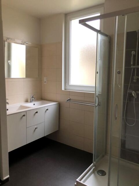  Appartement � louer 4 pi�ces 96 m�