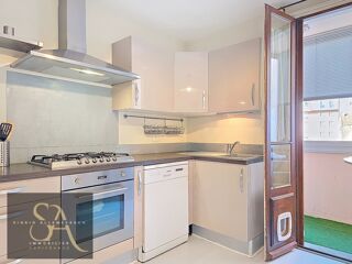  Appartement � vendre 4 pi�ces 98 m�