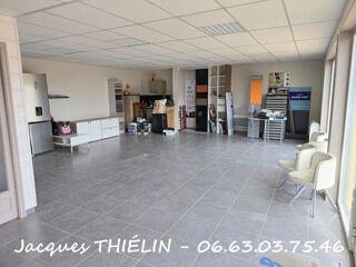  Immeuble à vendre 9 pièces 530 m²