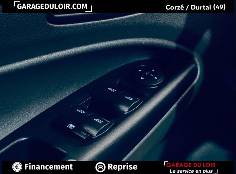 Grand C-MAX 1.5 ecoblue 100 AMBIENTE 2019 occasion 49140 Corz&eacute;