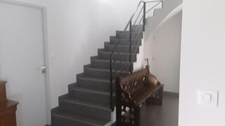  Maison à louer 5 pièces 158 m²