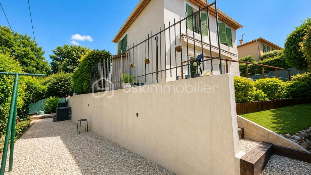 � vendre  Maison Saint-Paul-de-Vence (06570)