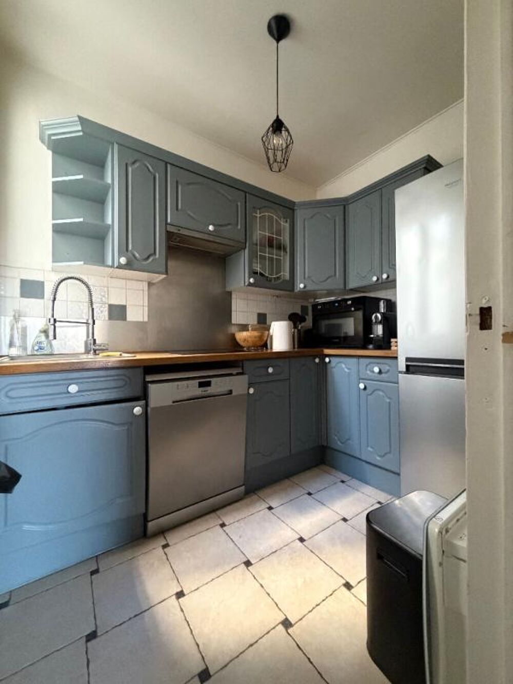 Vente Appartement Magnifique 2 pièces avec jolie vue dégagée Paris 19