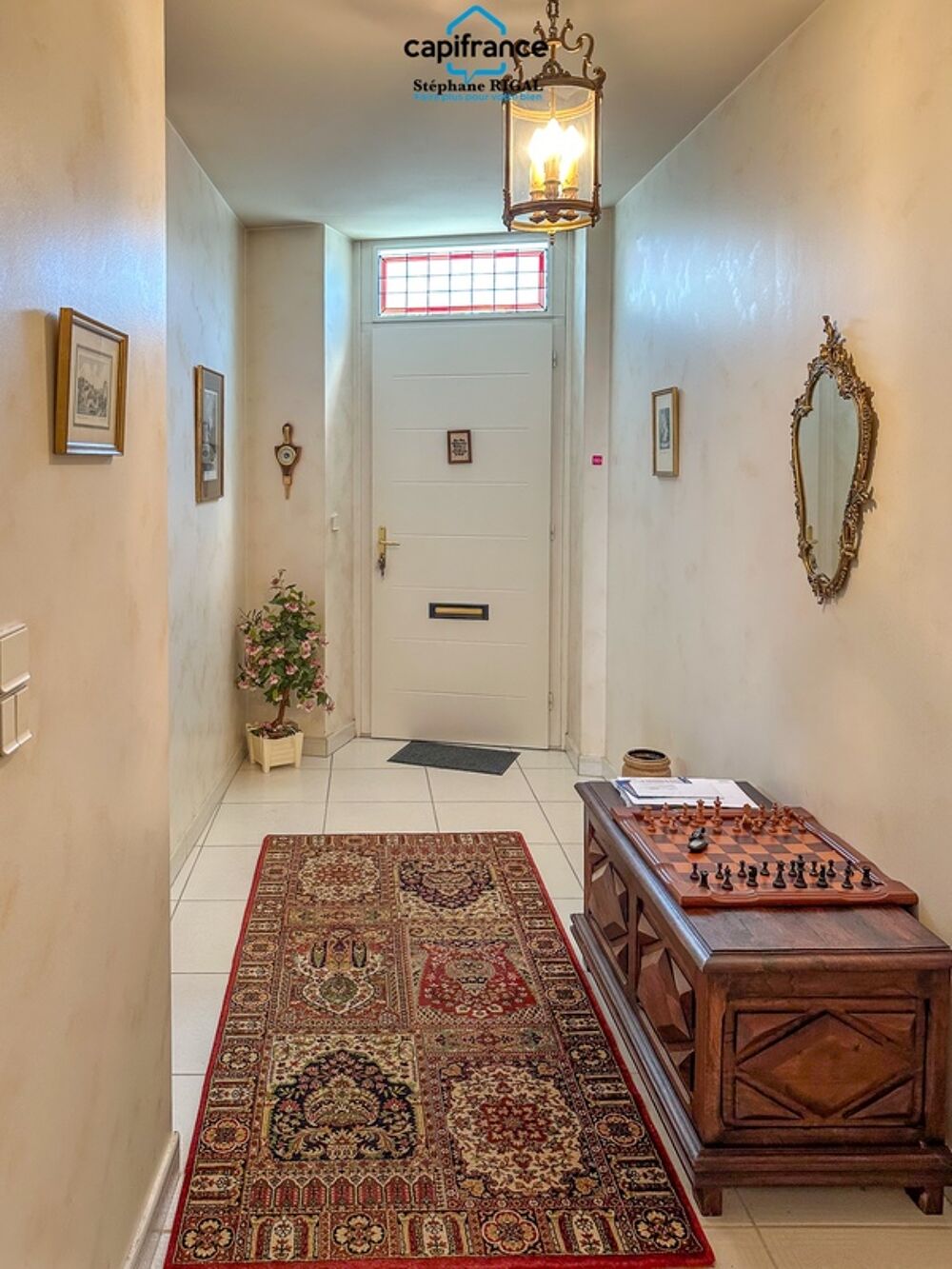 Vente Maison Maison à vendre 6 pièces  de 165m2 habitables sur terrain de 770m2 avec piscine et garage Villeneuve sur lot