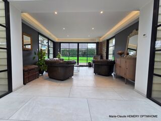  Maison à vendre 10 pièces 252 m²