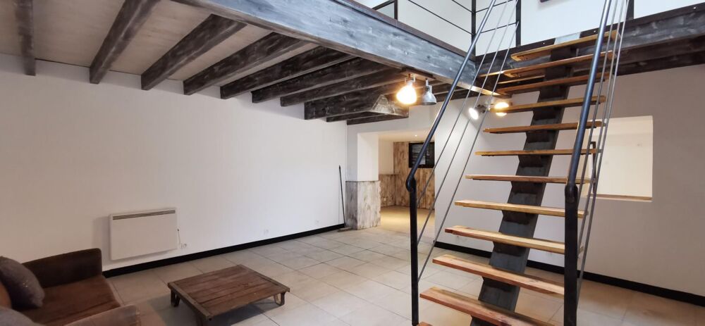 Vente Maison Maison À Vendre + Appartement de type T3 Saint andre de cubzac