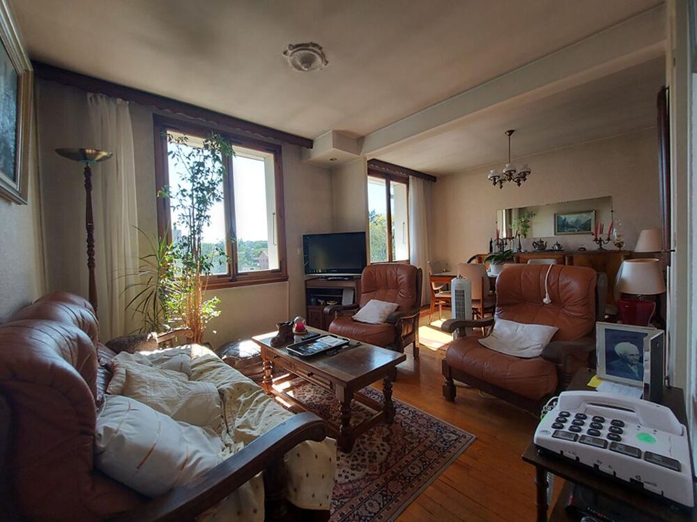 Vente Appartement À SAISIR . ANNECY CENTRE, FORT POTENTIEL APRÈS RÉNOVATION Annecy
