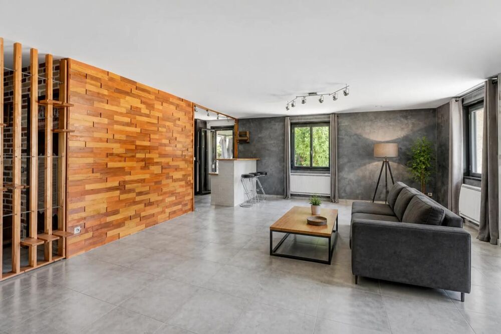 Maison de 8 pièces de 170 m² à Saint-Laurent-de-Mure