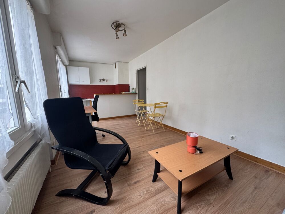 ROANNE - STUDIO à vendre 1 pièces 25m2 CENTRE-VILLE