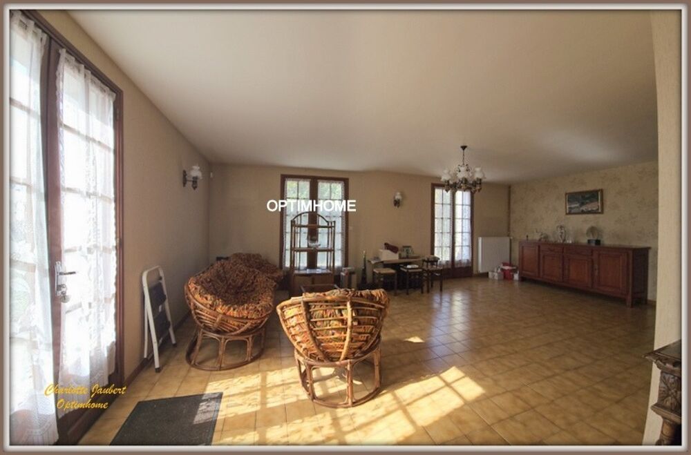 Vente Maison Maison à vendre 5 pièces Proche de BROSSAC (16) Brossac