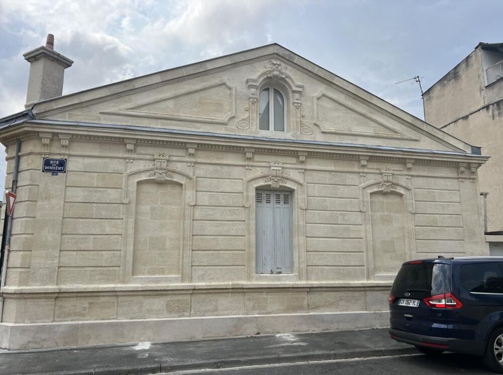 Vente Maison ECHOPPE DOUBLE en PIERRE  140 m2 Habitable Proche Barriere de Pessac et Stade Chaban Delmas Bordeaux