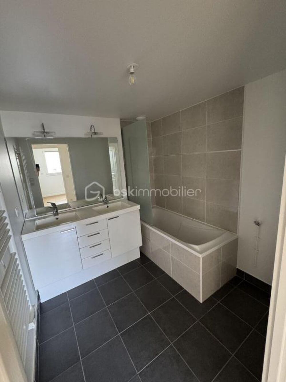 � vendre  Appartement Issy-les-Moulineaux (92130)