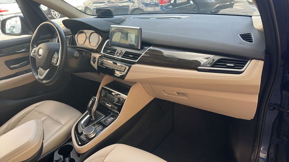 Serie 2 220d 190 Steptronic8 Luxury 2018 occasion 69200 Venissieux