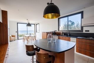  Propri�t�/ch�teau � vendre 7 pi�ces 195 m�