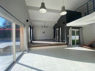  Maison � vendre 7 pi�ces 185 m�