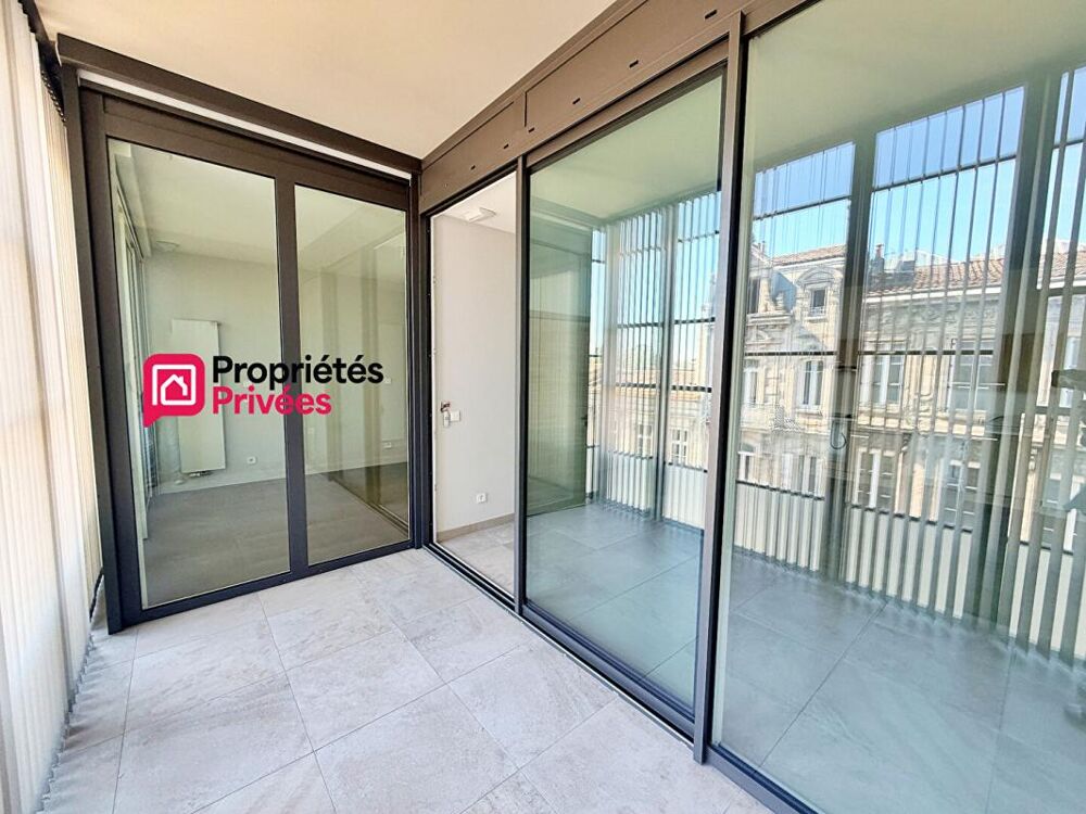 Vente Appartement Appartement Bordeaux 3 pièce(s) 46.05 m2 parking et jardin d'hiver Bordeaux