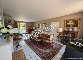  Propriété/château à vendre 8 pièces 235 m²