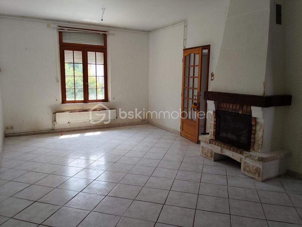 Vente Maison Maison de 83m2 à rénover sur 353m2 de terrain Lesdins