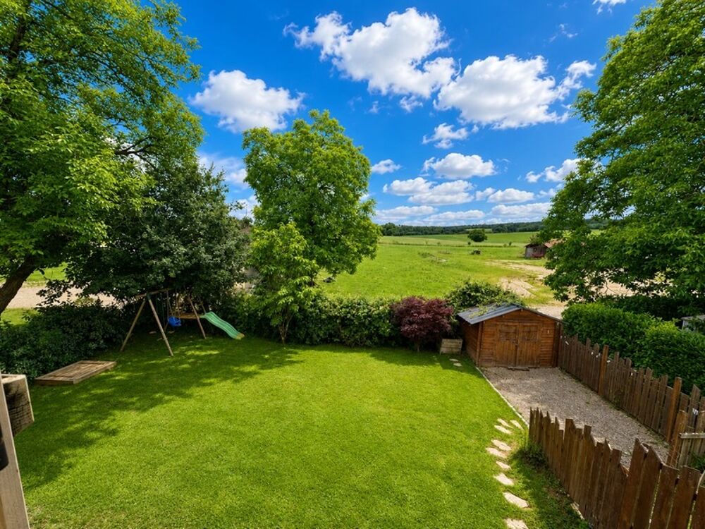 Maison 6 pièces 140 m² · à Dole · 140 m² · 268 000 €