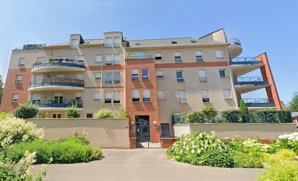BEAUVAIS CENTRE-VILLE  APPARTEMENT T3 AVEC TERRASSE, ASCENSEUR ET PARKING PRIVATIF