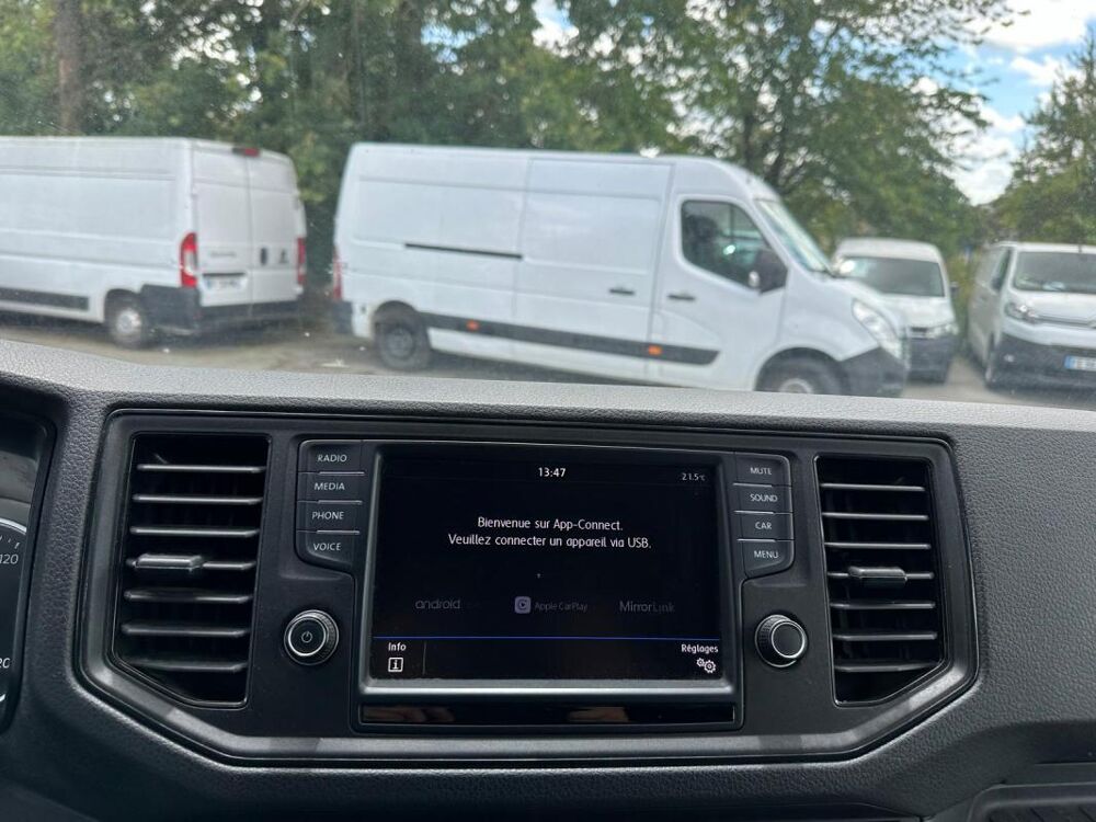 Crafter VAN II 2.0 TDI 177 35 L3H3 BUSINESS LINE PRIX TTC 2017 occasion 78240 Chambourcy