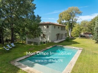 Propriété/château à vendre 10 pièces 475 m²
