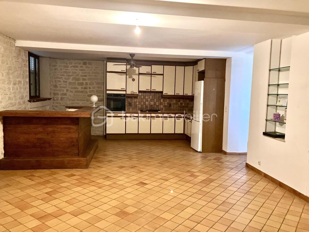 Vente Maison Charmante maison 9 pièces  à Dannemoine (89700) Dannemoine