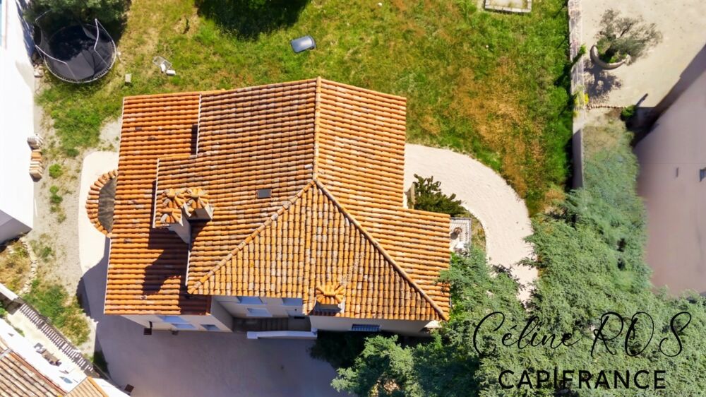 Vente Maison demeure de caractère de 323 m² avec vue sur l'Étang de l'Olivier et fort potentiel Istres