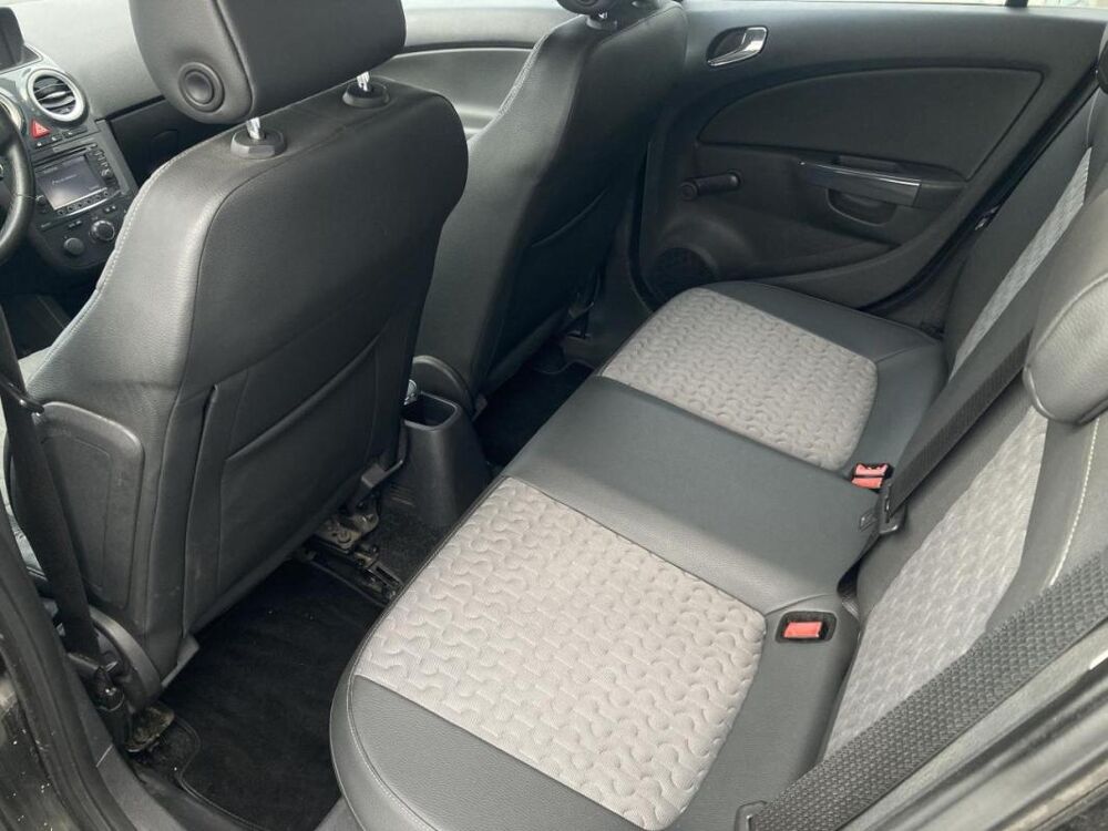 Corsa 1.4i Twinport EDITION - CLIM- RADAR DE RECUL PHARE AUTO REGU 2011 occasion 14650 Carpiquet