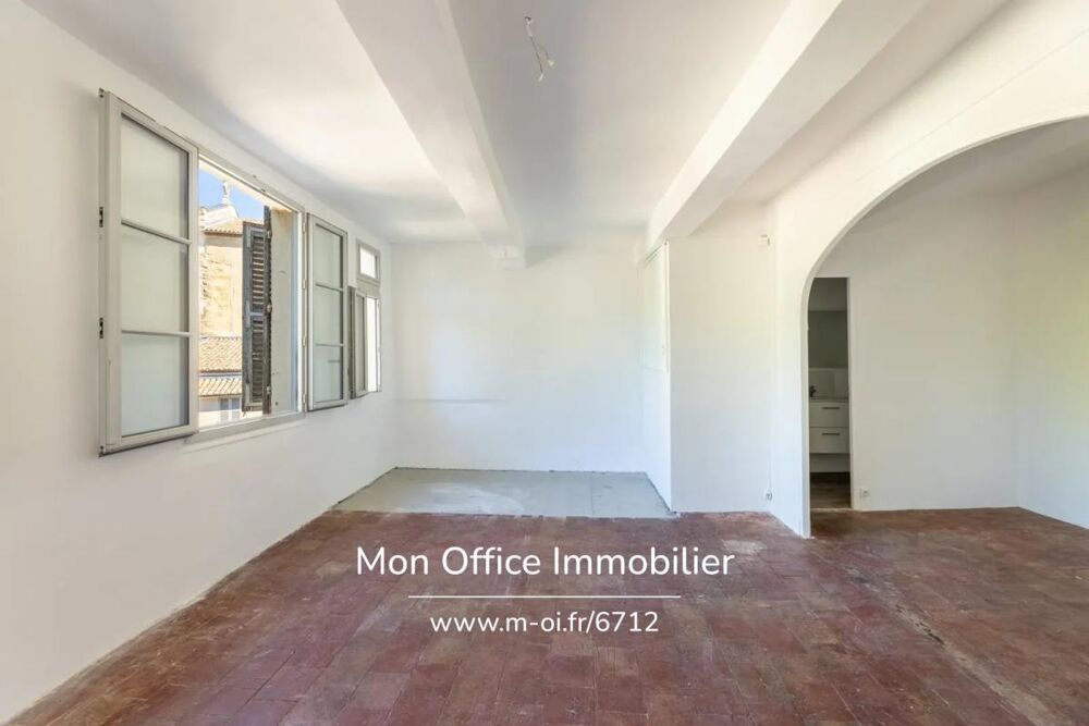 Vente Appartement Référence : 6712-NFI - Appartement T2 + balcon - Centre-ville historique Aix-en-Provence - à rénover Aix en provence